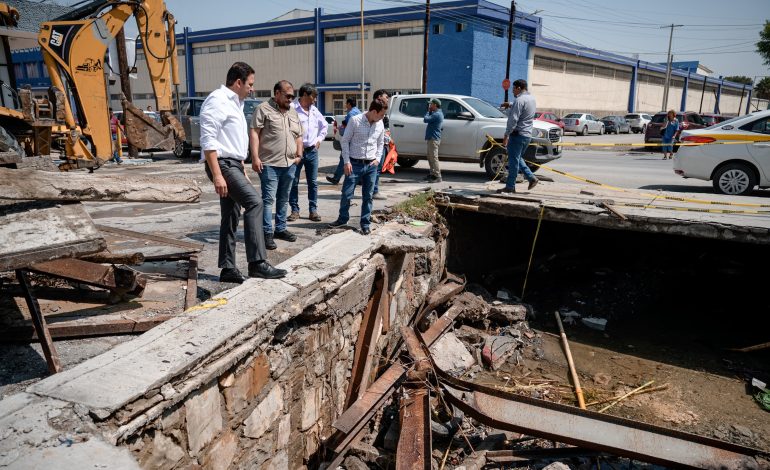 Supervisa Javier Díaz trabajos de remoción de escombros y rehabilitación de calles