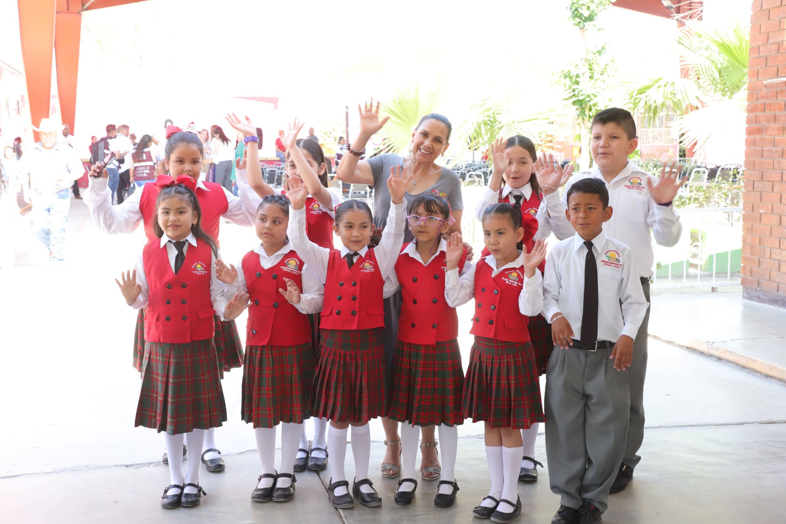 DIF Coahuila y fundación “Ver bien para aprender mejor” Brindan atención visual a 10 mil estudiantes