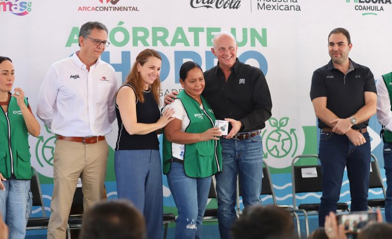 Llevan 10 mil regaderas ecológicas a Torreón