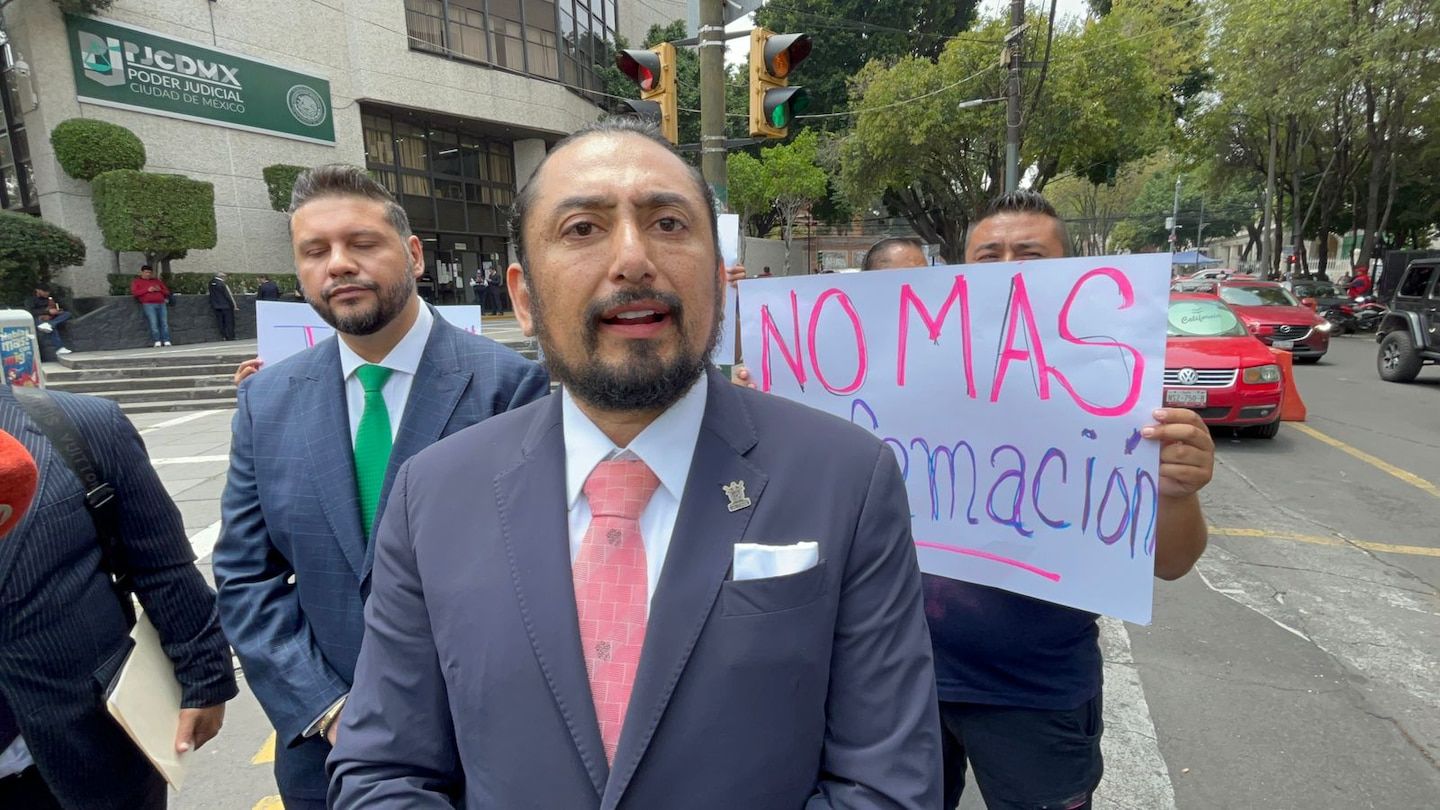 Destapó Cofepris maestrías ‘patito’