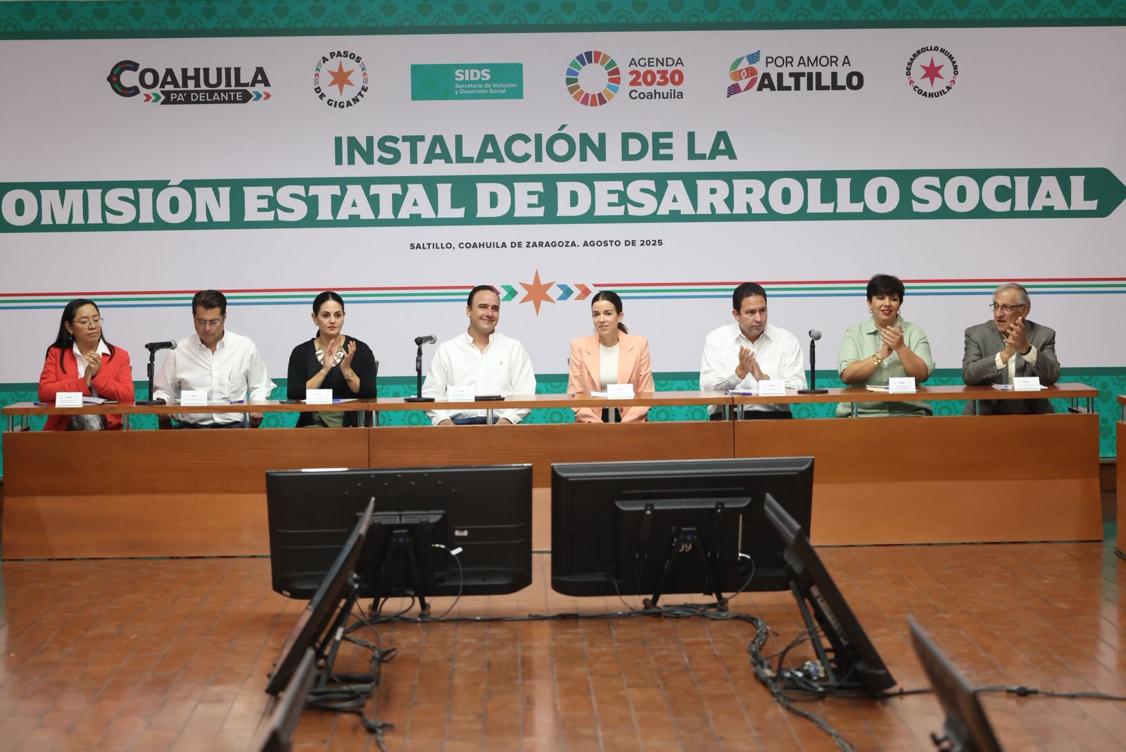 Combatir pobreza y mejorar calidad de vida, objetivo prioritario: Manolo