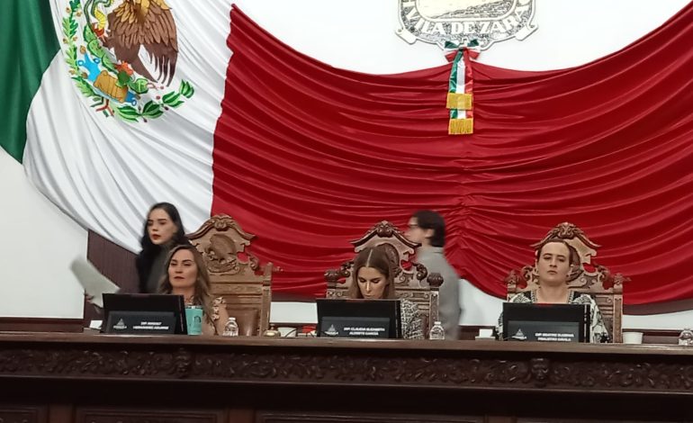 Va Congreso contra universidades “patito”