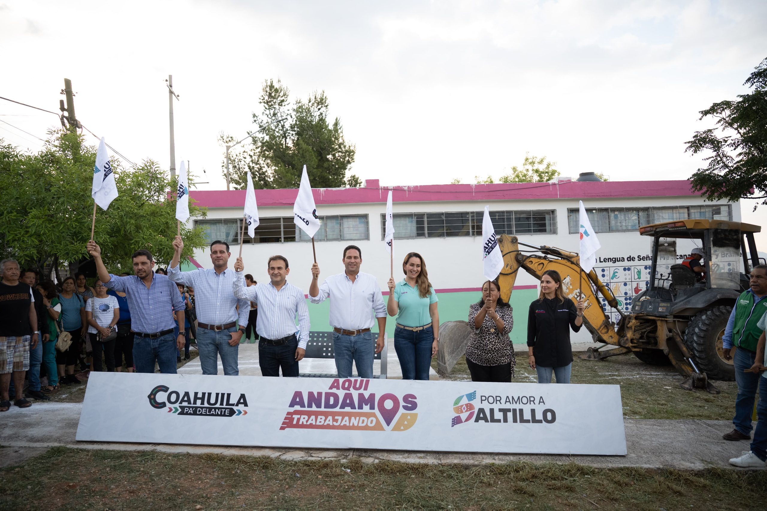 Fortalece Javier Díaz red de centros comunitarios en Saltillo