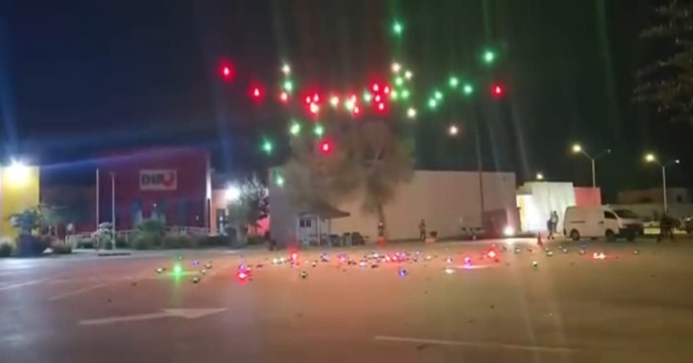 Otro fiasco de Jacobo; fracasa show de drones