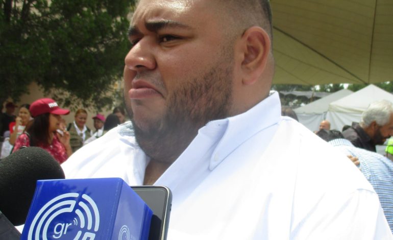 Condena Tony Castro desmanes de Jacobo