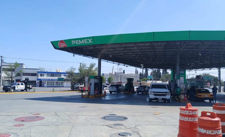 Compras de pánico generaron escasez de gasolina en Saltillo