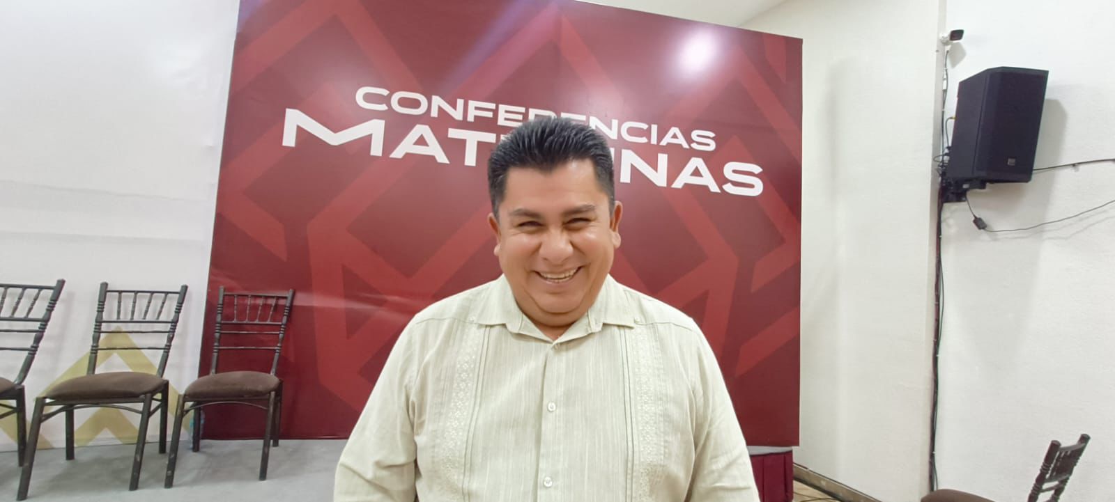 Se esconde Menera tras ultimátum