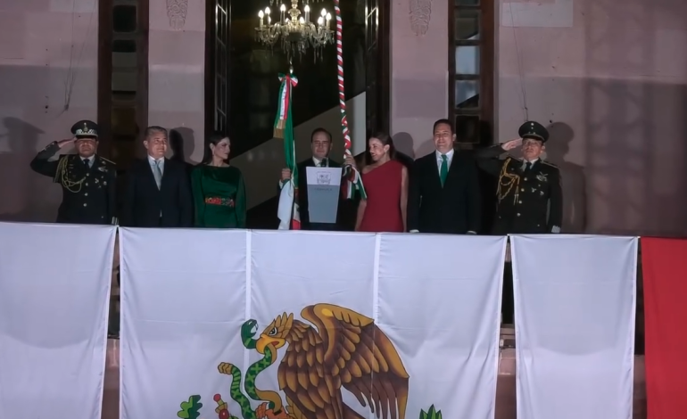 Encabeza el gobernador Manolo Jiménez el Grito de Independencia