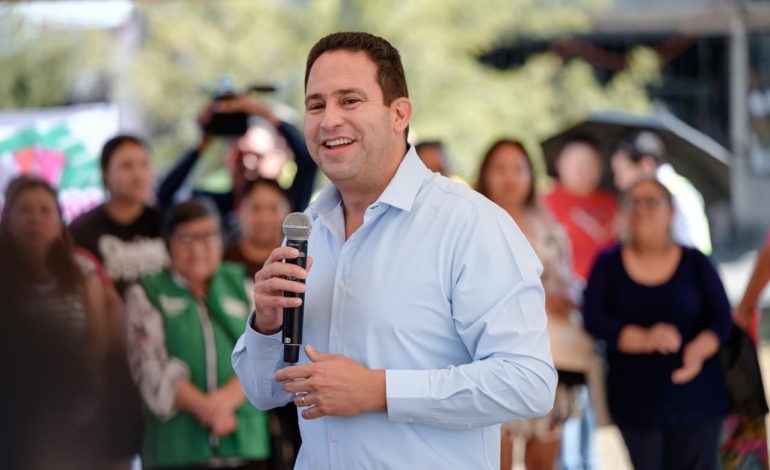 Tenemos obra social en todos los sectores de Saltillo: Javier Díaz