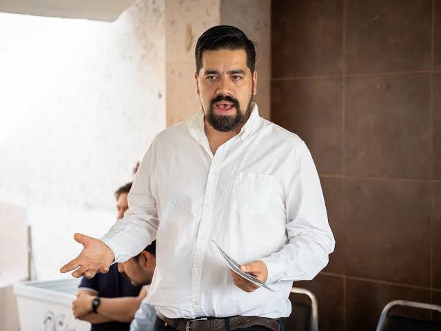 Calla Morena tras pleito Jacobo – Menera