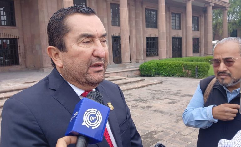 Presenta UTC revista “Más Universidad”