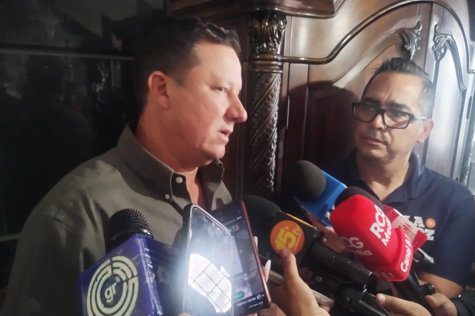 Asigna CFE pedido histórico de carbón a 26 productores