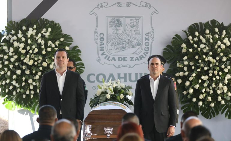 Policías como Miguel Ángel son héroes en Coahuila: Manolo