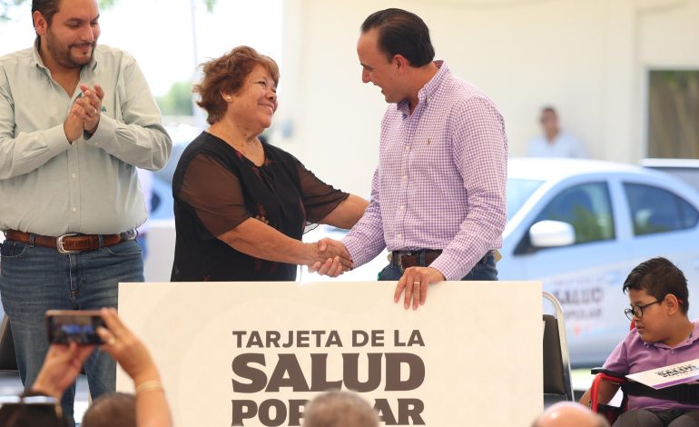 Impulsan el acceso a la salud con la entrega de la Tarjeta de la Salud Popular