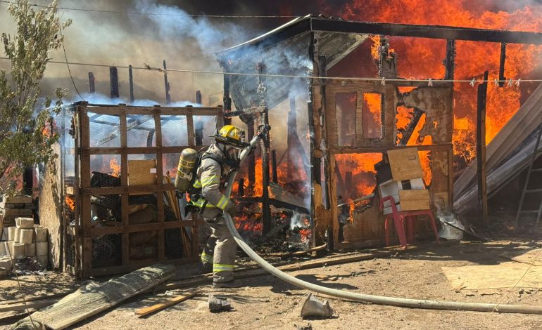 Consume incendio cuatro tejabanes en Ramos Arizpe