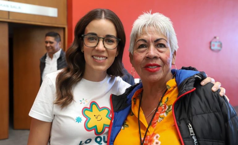 Continúa Inspira capacitando a maestros de inglés con ‘Level Up’