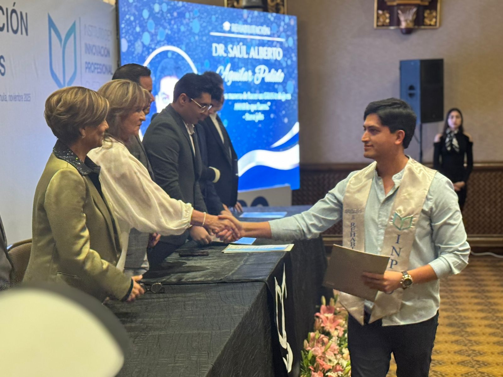 Inpro inaugura especialidades en odontología en Saltillo