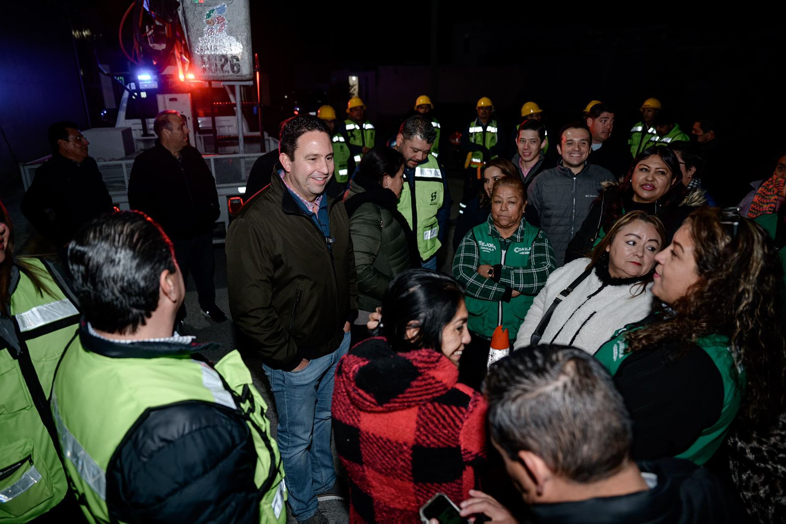 En 90%, modernización de luminarias en los 4 accesos a Saltillo