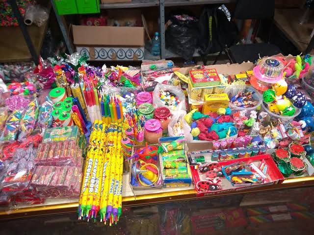 No hay solicitudes para instalar la ‘Feria del Cohete’