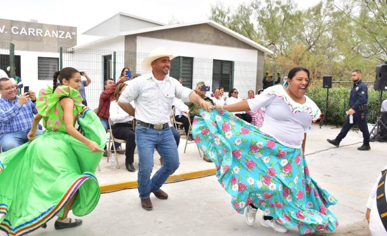 Suspenden desfiles por lluvias en el Norte