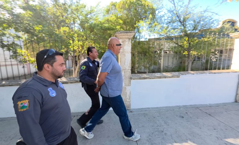 Detienen al ‘Padrino’ del Valle por abusos en anexo de Parras