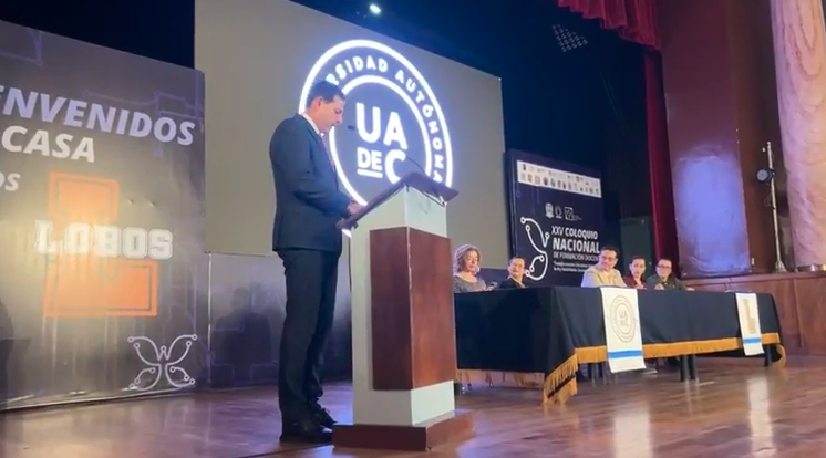 25 Coloquio Nacional de Formación Docente desde el Paraninfo del Ateneo Fuente