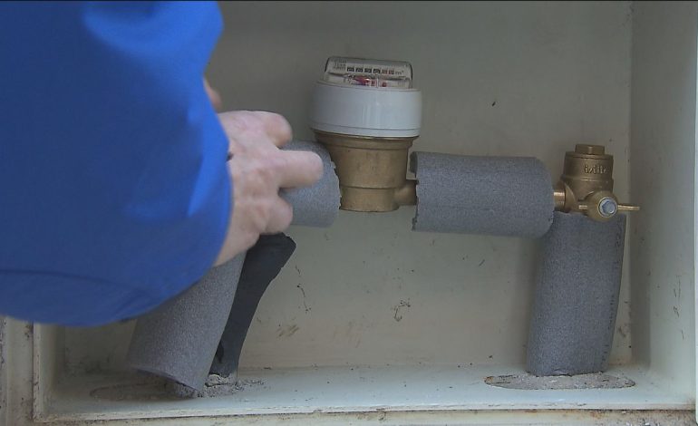 Llama Agsal a cubrir tuberías por el frío