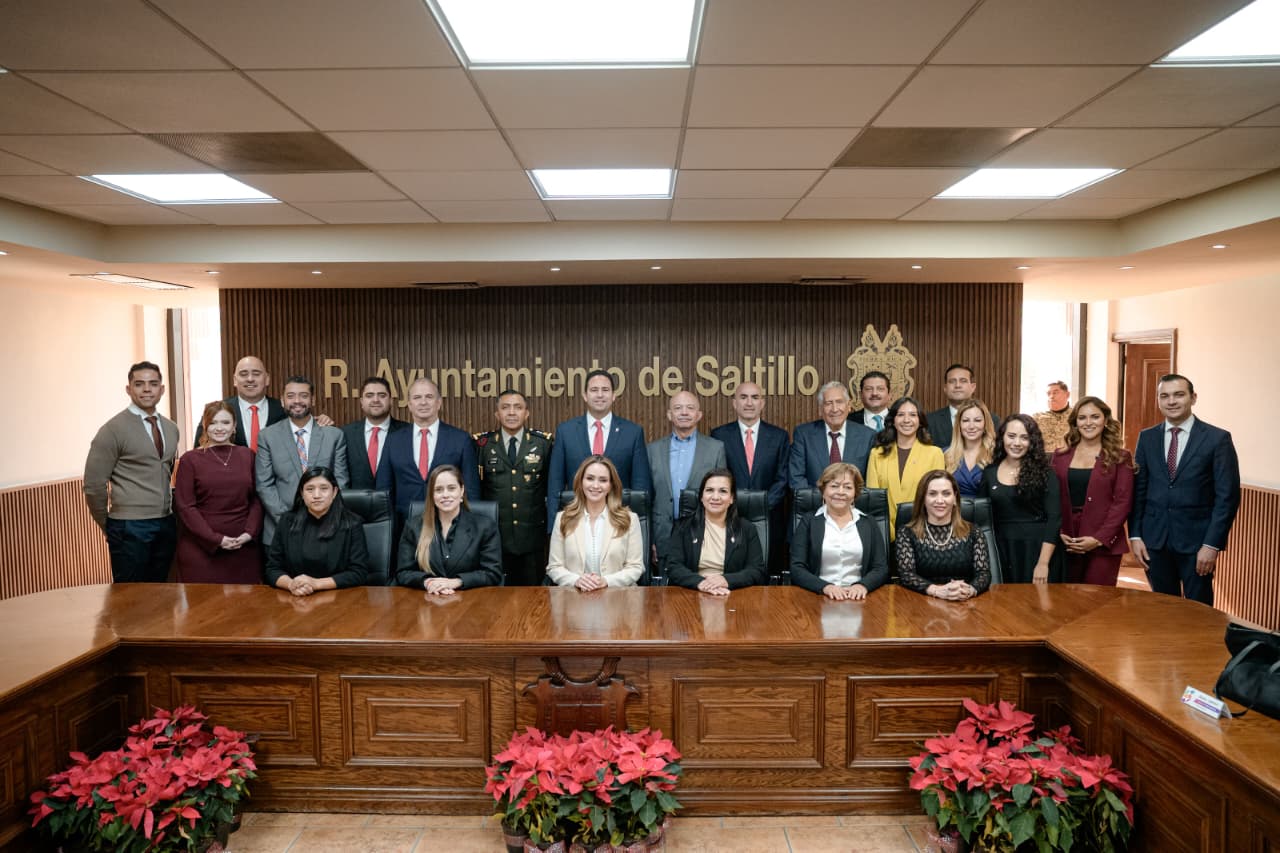 Presenta Javier Díaz Informe ante el Cabildo de Saltillo