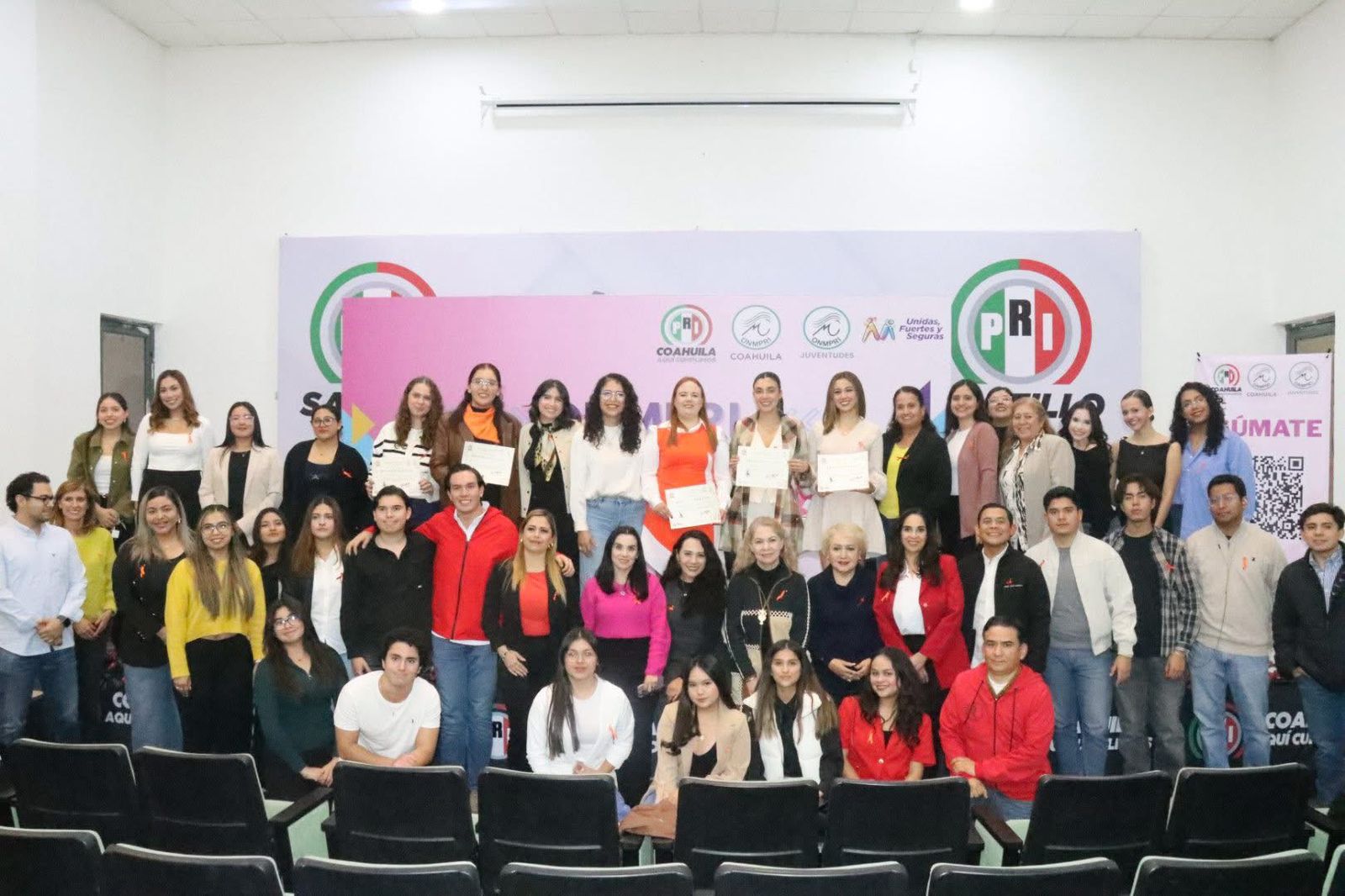 Celebra el ONMPRI liderazgo femenino