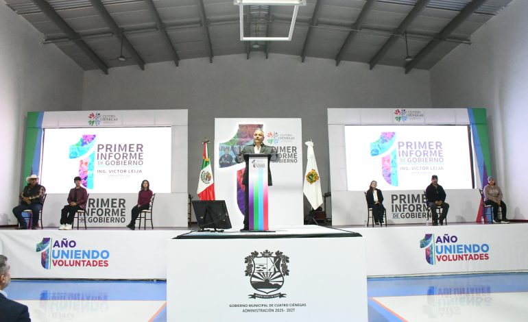 Víctor Leija presenta su primer informe de gobierno