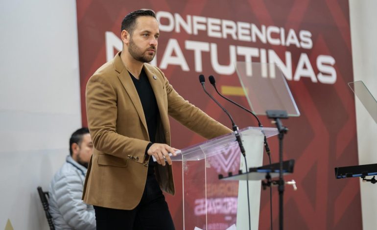 Pide Jacobo tregua a Menera: “basta de grillas”, le dice