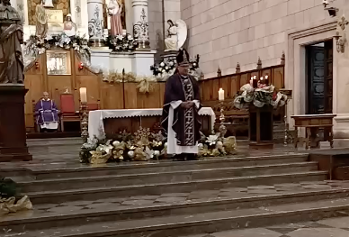 En la misa del cuarto domingo de adviento el Obispo de Saltillo