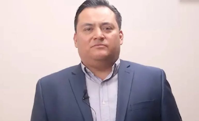 Acusa exfuncionario obras irregulares en gobierno de Jacobo