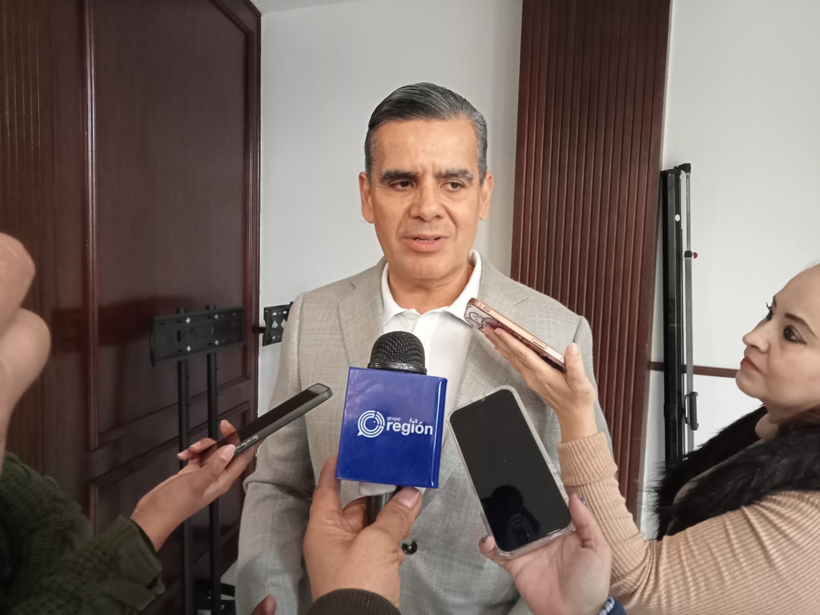 Impulsa PVEM estacionamientos gratuitos