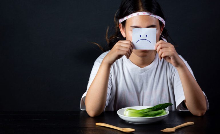 Más del 50% abandona pronto el propósito de la dieta