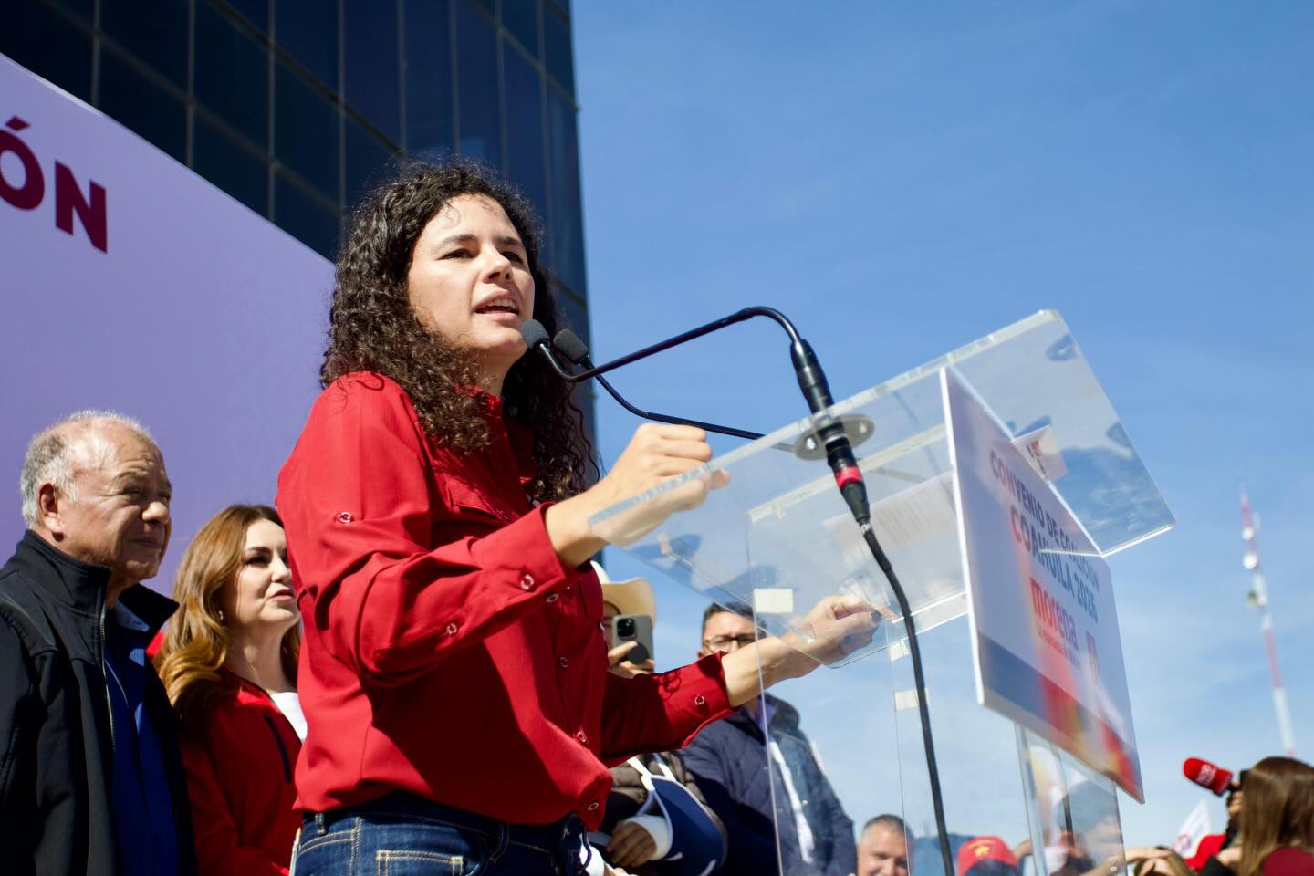 “Coahuila es tierra de gente echada pa’ delante: Luisa María Alcalde