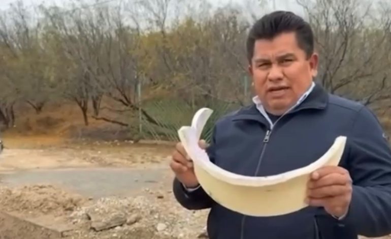 Acusa Menera a Jacobo por falla en obra hídrica