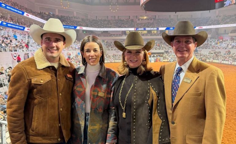 Refuerza Manolo lazos económicos y turísticos con Fort Worth, Texas