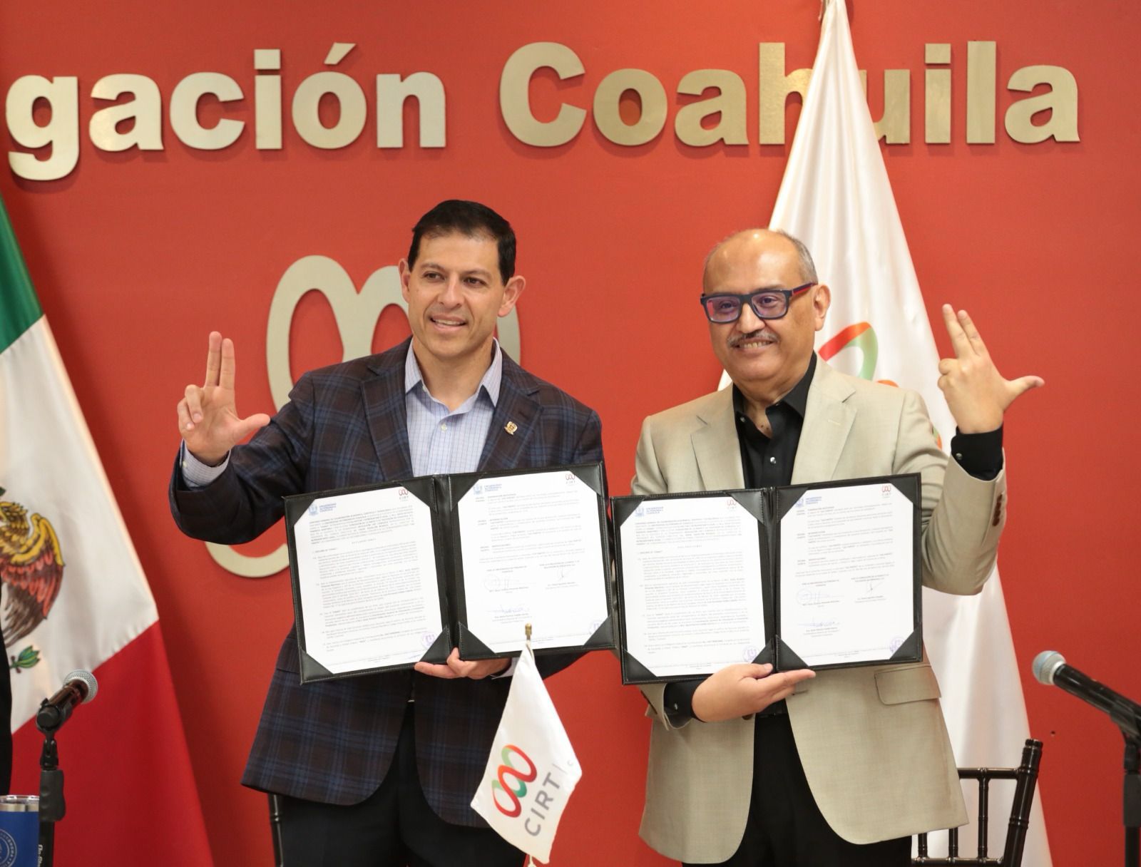 Firman CIRT y UA de C convenio de colaboración