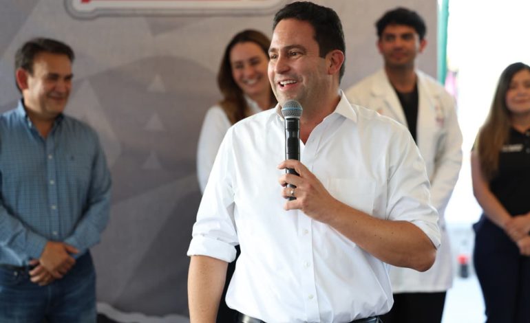 Entrega Javier Díaz rehabilitación del centro comunitario Hidalgo; suma un Espacio DIF