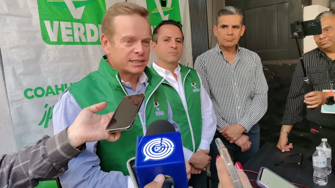 ‘Truena’ PVEM con Morena en reforma electoral 