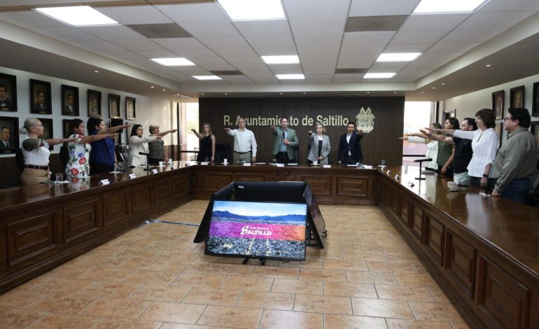 Toma protesta Javier Díaz al primer Consejo Ciudadano de Bienestar de los Seres Sintientes