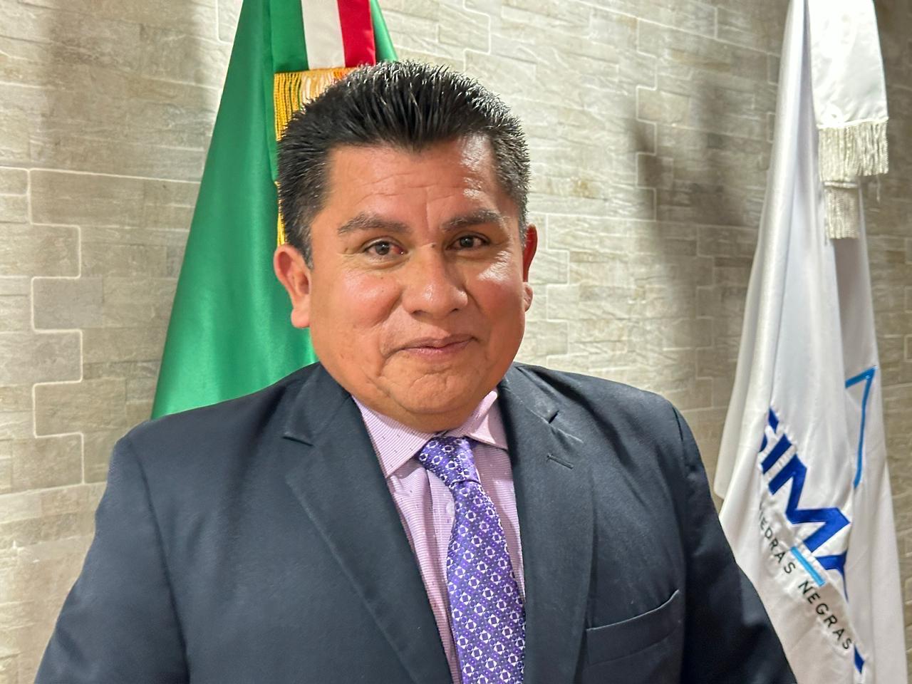 Insulta Menera a sus trabajadores del Simas