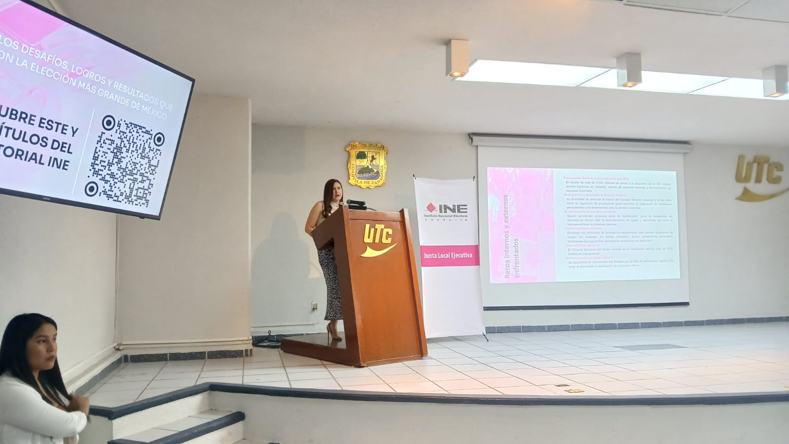 Presentan en UTC memoria gráfica Del proceso electoral 2023-2024