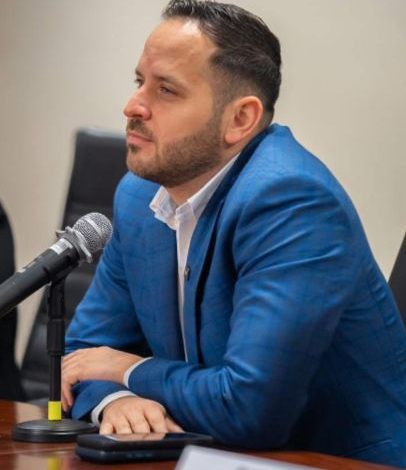 Presume Jacobo UMF… imaginaria