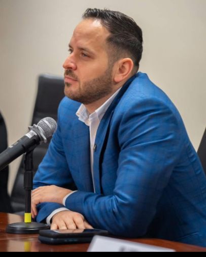 Presume Jacobo UMF… imaginaria