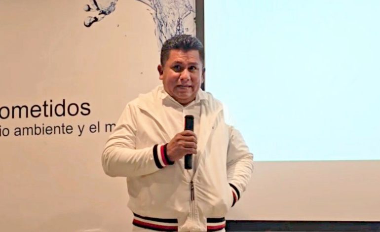 Tendrá Menera sus propias “mañaneras”