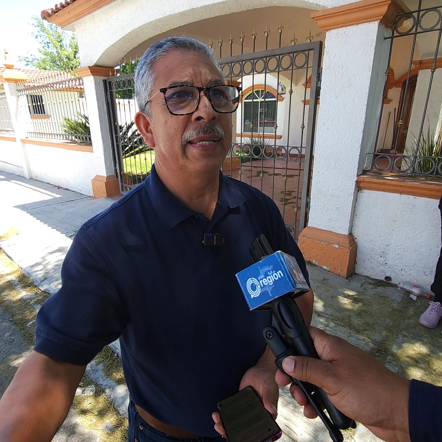 Acusan irregularidades en restitución de menor en Parras