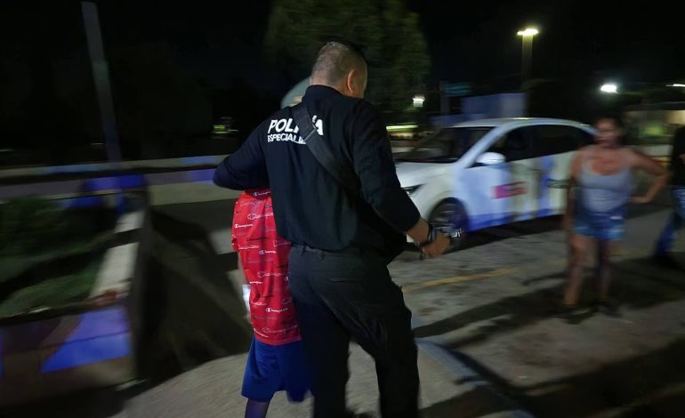 Jugaban al trompo; acaba en puñaladas
