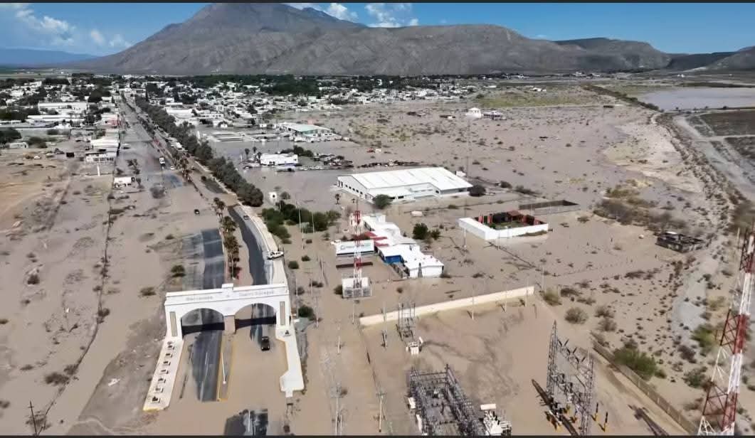 Lluvias inundan y dejan sin luz a Cuatro Ciénegas